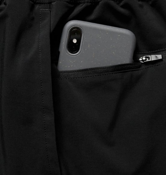 The Franchise Short - Picture 3 of 4